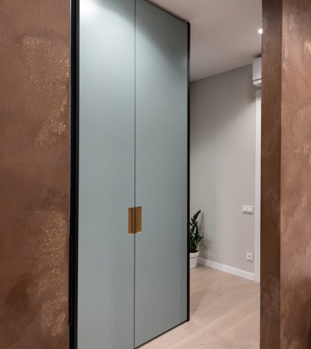Modernios interjero tendencijos ir dekoratyvinė sienų apdaila. Royal Wall